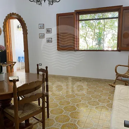 בית נופש Sunshine By Cala Salento טורה לפילו